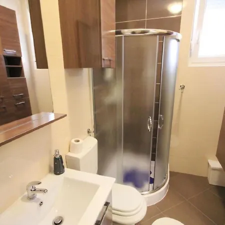 Gemuetliche Einzimmerwohnung Kristijan By Interhome *